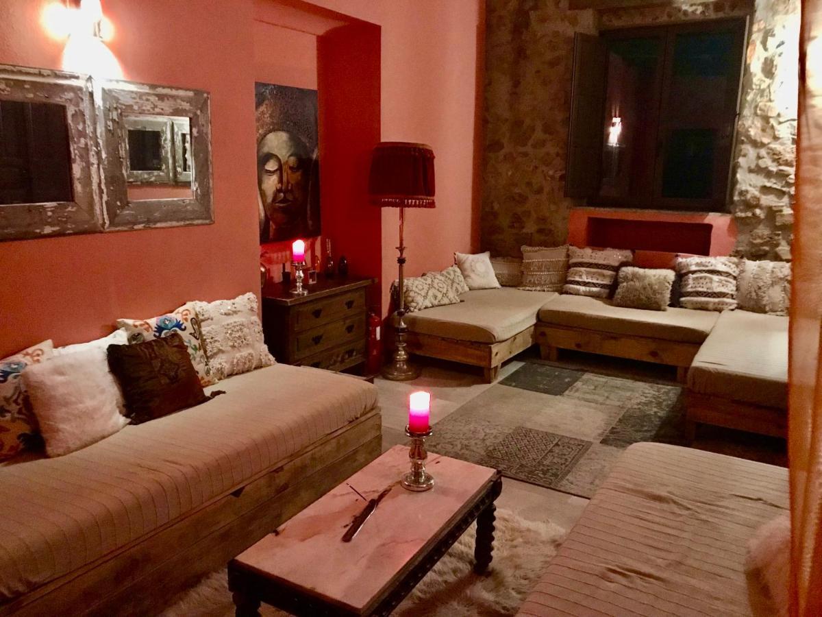 Room In Villa - Beautiful Accommodation At The Heart Of Andalusia Puente Genil Kültér fotó