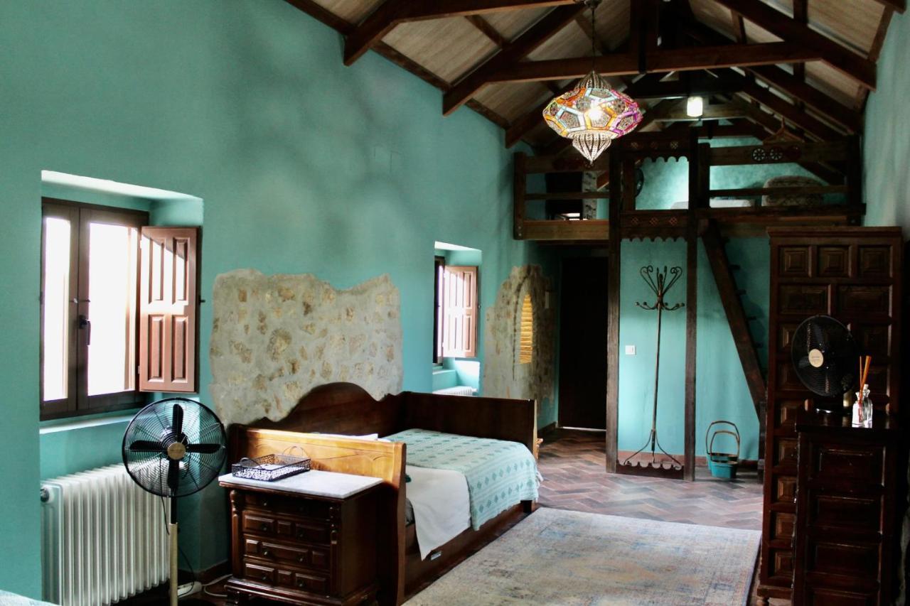 Room In Villa - Beautiful Accommodation At The Heart Of Andalusia Puente Genil Kültér fotó