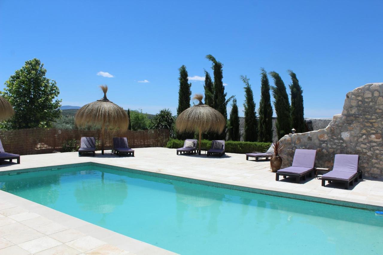 Room In Villa - Beautiful Accommodation At The Heart Of Andalusia Puente Genil Kültér fotó
